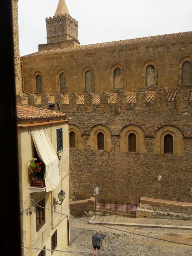 Balcone Delle Mura Чефалу Екстериор снимка